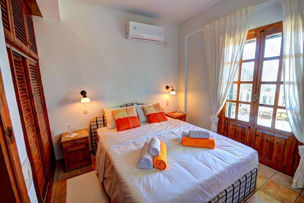 Rolling Stolis Home Katavolos Exterior photo
